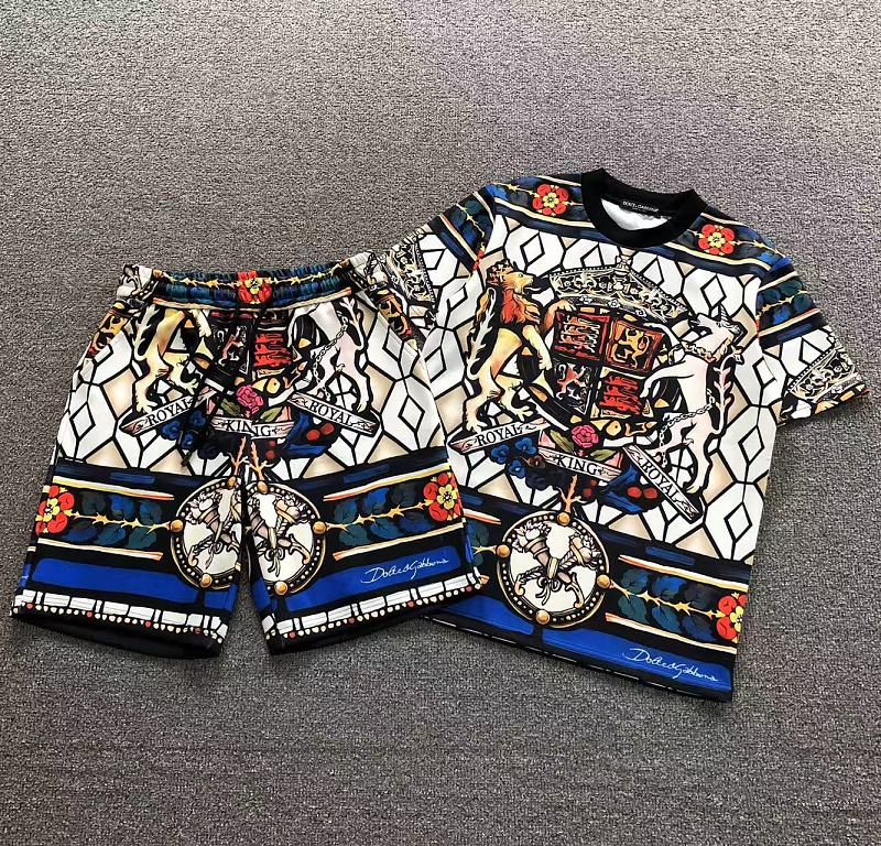 Dolce & Gabbana SHORTS175 D⭐LC⭐ GA⭐⭐A⭐A T-SHIRT