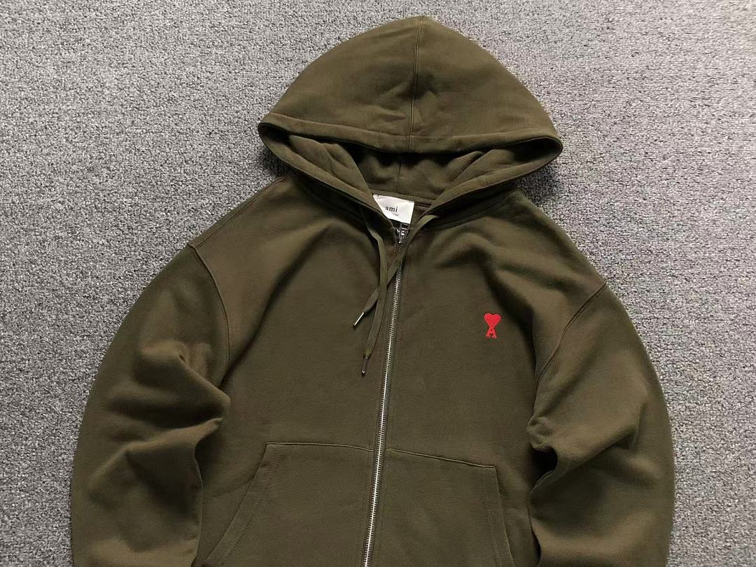 AMI 208 AMI HOODIE 22082709001 (Im 170Cm 60Kg I Wear Size M In The Phot) - Image 25