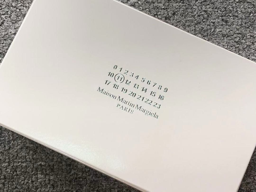 On Running 185 MAISON MARGIELA BAG 3206182721 (Long 21CM* High 11CM) - Image 17