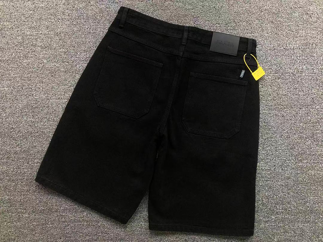 Prada 185 P⭐A⭐A SHORTS 3206051817 (Im 170Cm 60Kg I Wear Size L In The Phot) - Image 13