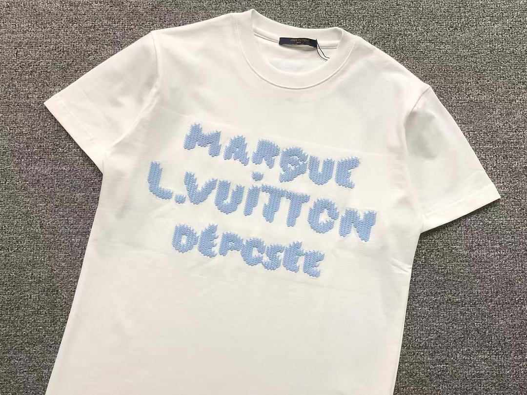 Louis Vuitton 85 L⭐ T-SHIRT 4204140436 (Im 170Cm 60Kg I Wear Size XS In The Phot) - Image 9