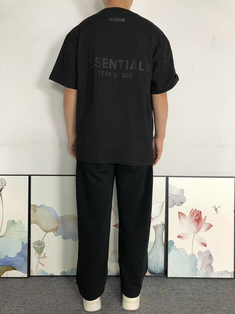 Fear of God 98 FOG T-SHIRT 4205190577 (Im 170Cm 60Kg I Wear Size M In The Phot) - Image 5