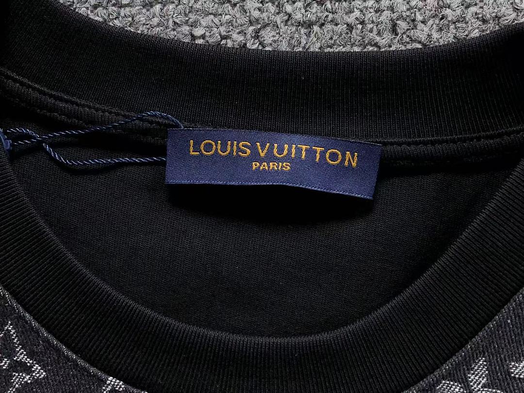 Louis Vuitton 135 L⭐ T-SHIRT 5241411147 (Im 170Cm 60Kg I Wear Size S In The Phot) - Image 16