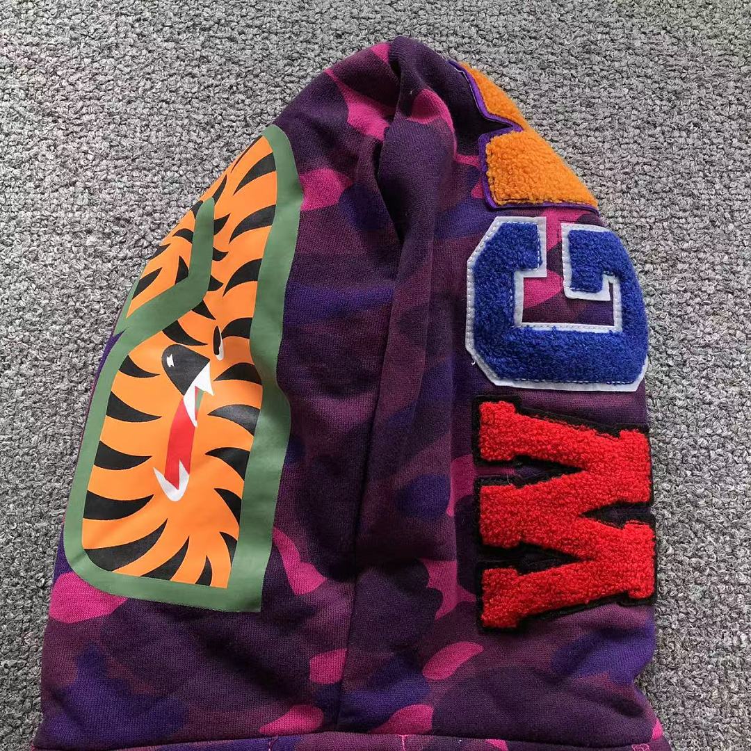 Bape 175 BAPE HOODIE 52070716158 (Im 170Cm 60Kg I Wear Size M In The Phot) - Image 28