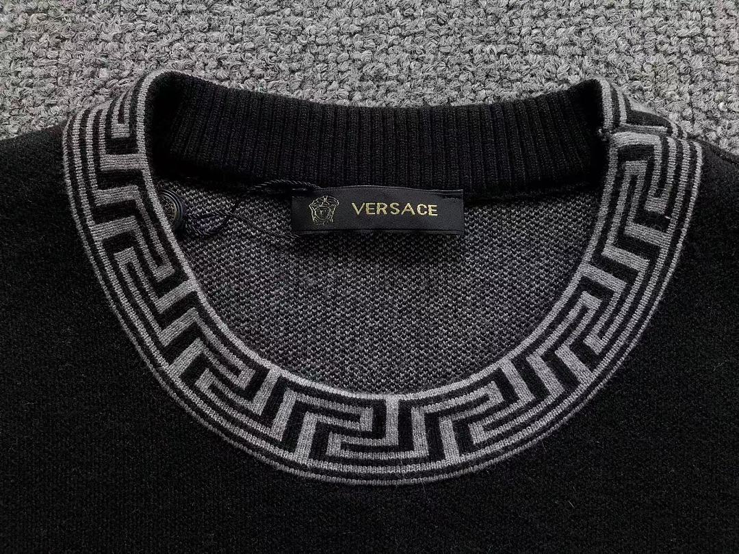 Versace 208 V⭐⭐SA⭐E SWEATER 3208111121 (Im 170Cm 60Kg I Wear Size L In The Phot) - Image 12