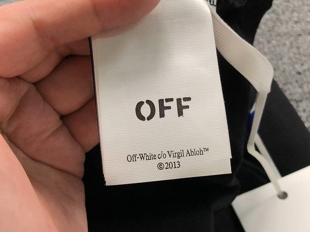 Off-White 125 OFF-WHITE LONG SLEEVED 5208052419 (Im 170Cm 60Kg I Wear Size M In The Phot) - Image 22