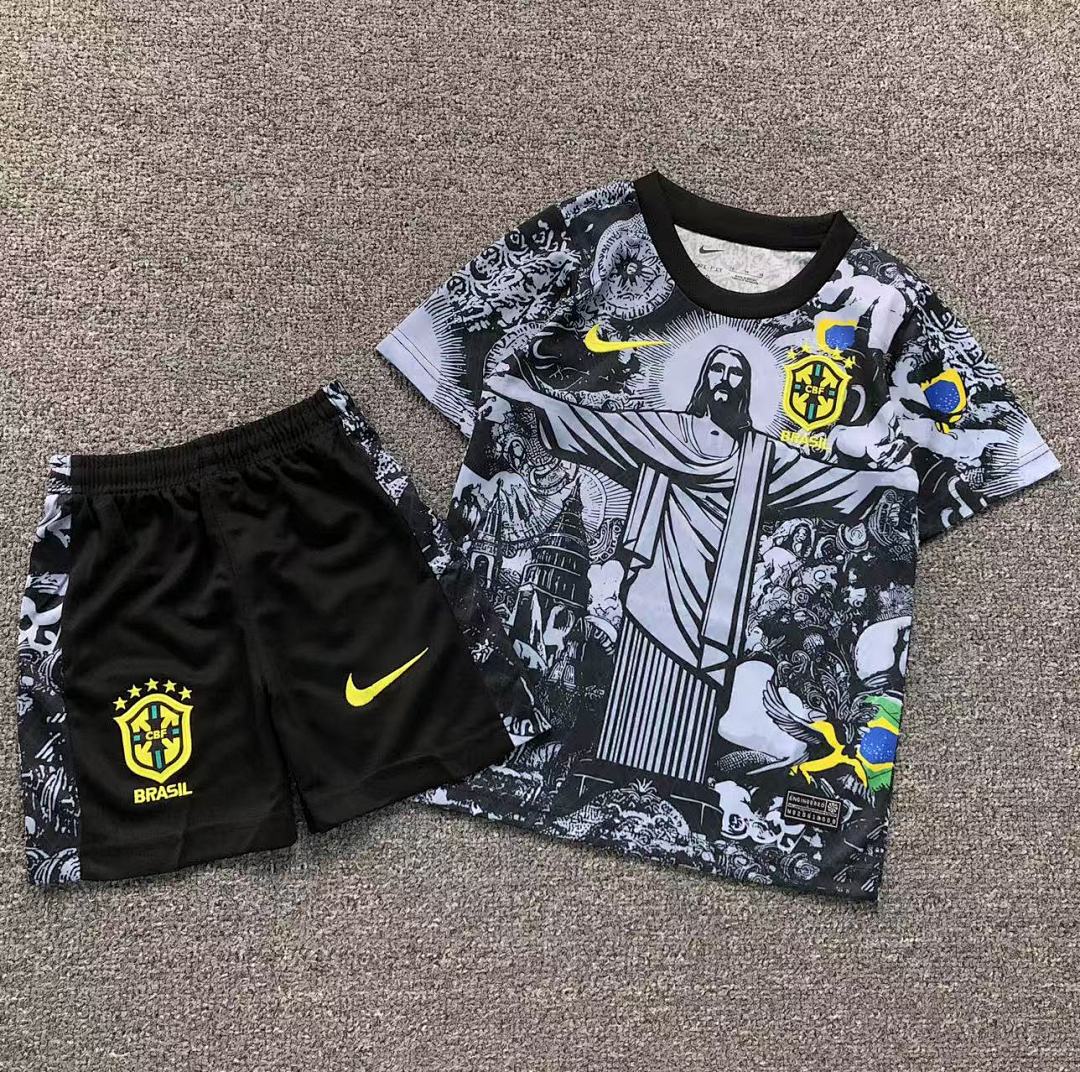 Chanel 68 FOOTBALL T-SHIRT SHORTS
