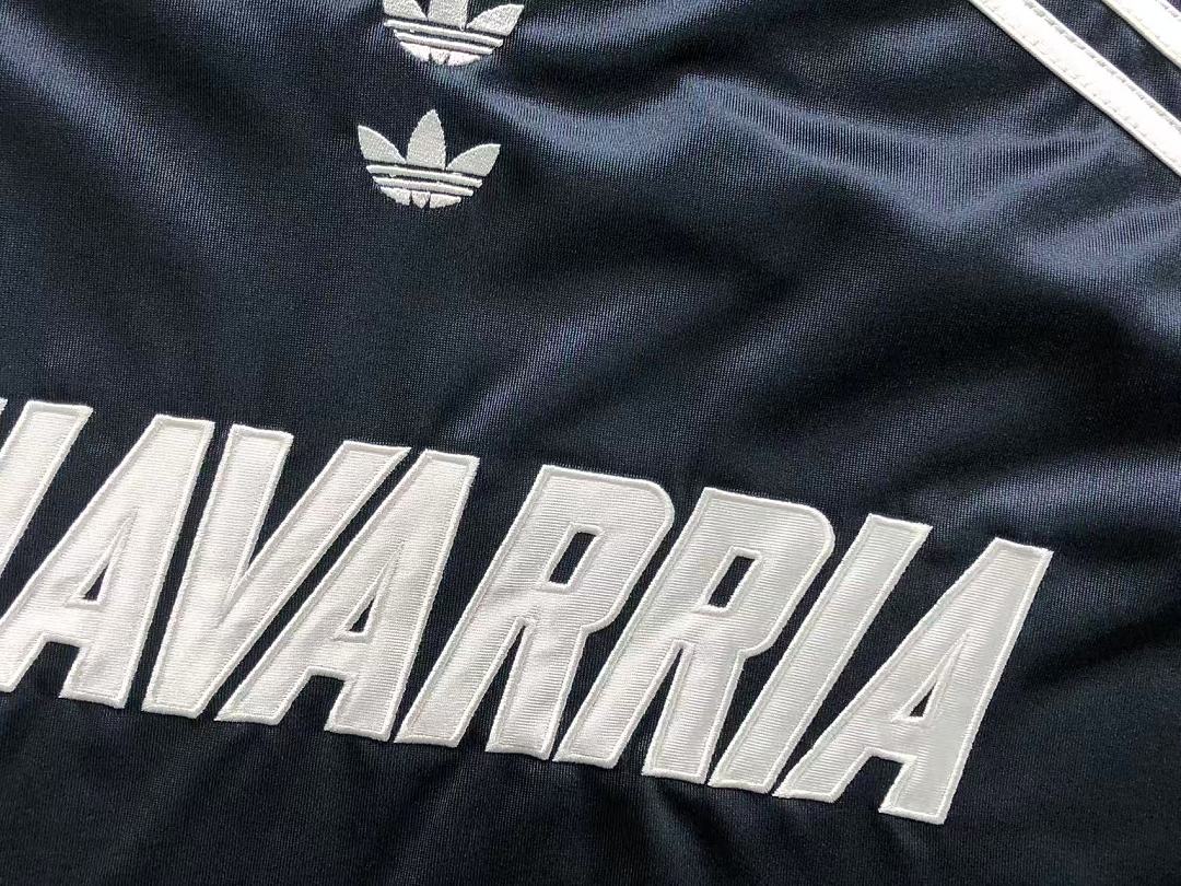 Adidas SHORTS A⭐I⭐AS LONG SLEEVED - Image 10
