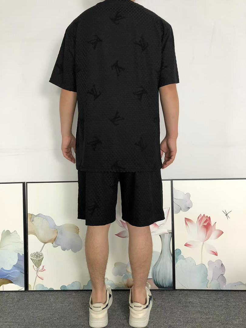 Louis Vuitton 218 L⭐ T-SHIRT SHORTS 5260211147 (Im 170Cm 60Kg I Wear Size XL In The Phot) - Image 5