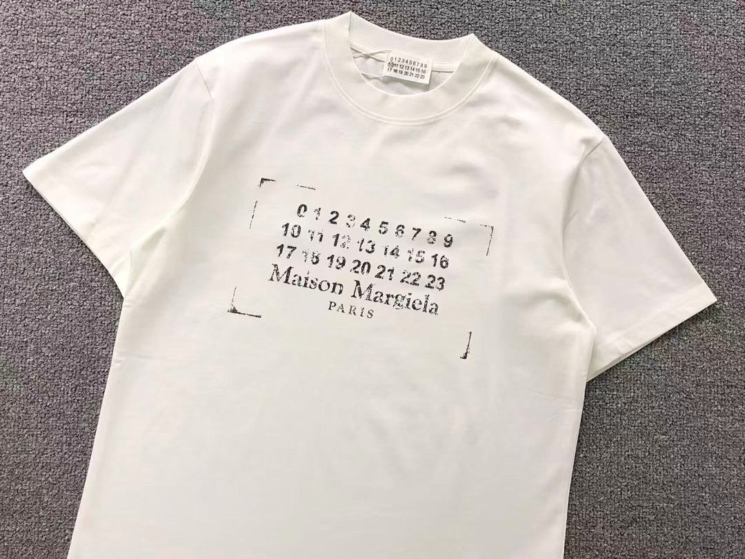 On Running 95 MAISON MARGIELA T-SHIRT 42010926167 (Im 170Cm 60Kg I Wear Size M In The Phot) - Image 8