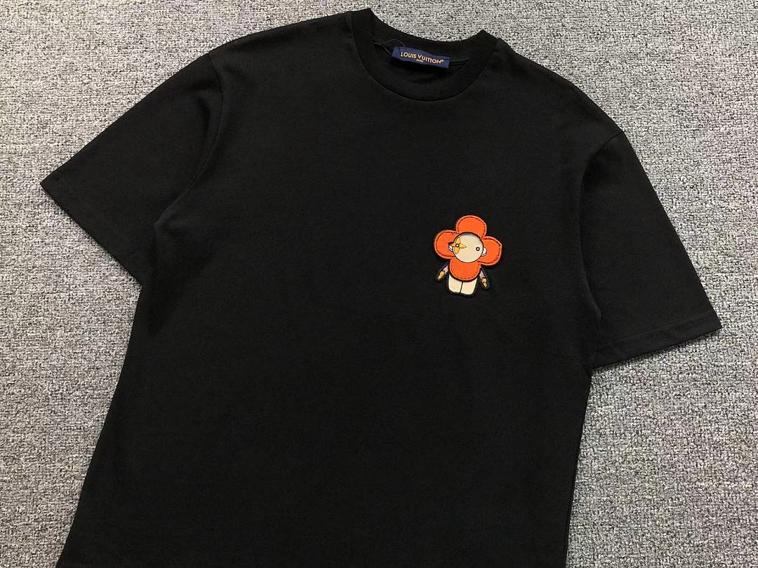 Louis Vuitton 135 L⭐ T-SHIRT 22050737125 (Im 170Cm 60Kg I Wear Size S In The Phot) - Image 11