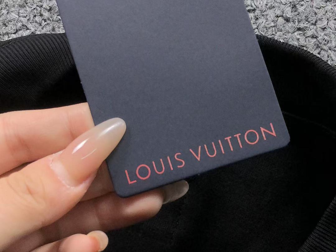 Louis Vuitton 118 L⭐ T-SHIRT 4123109133 (Im 170Cm 60Kg I Wear Size 2XL In The Phot) - Image 21