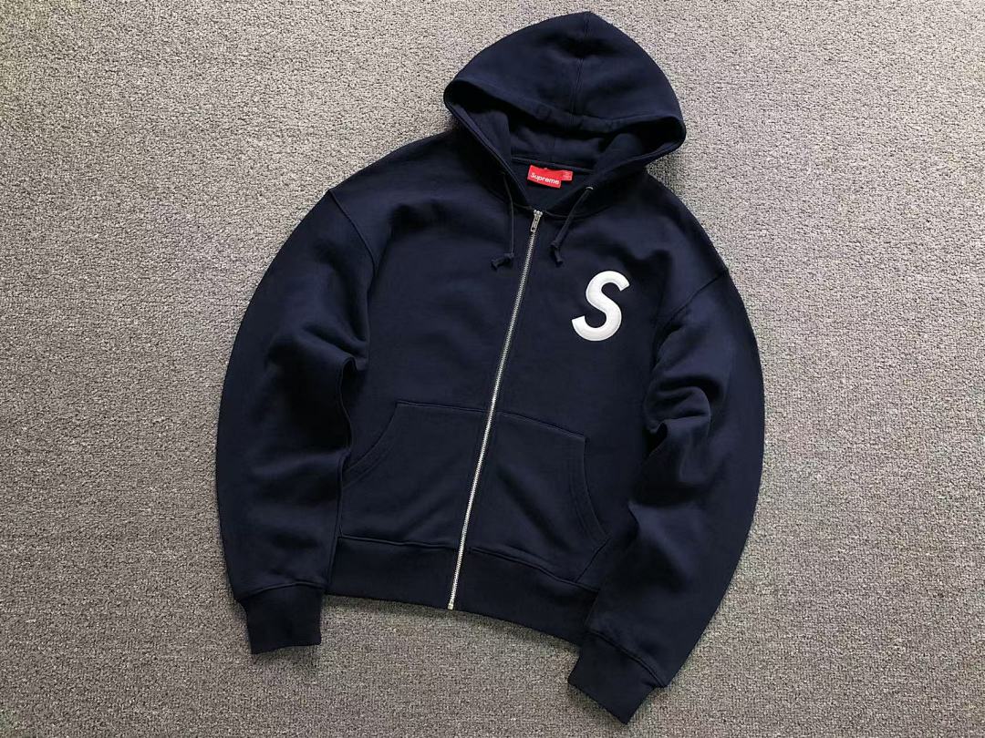 Supreme 228 S⭐⭐R⭐⭐E HOODIE 4201260402 (Im 170Cm 60Kg I Wear Size S In The Phot) - Image 7