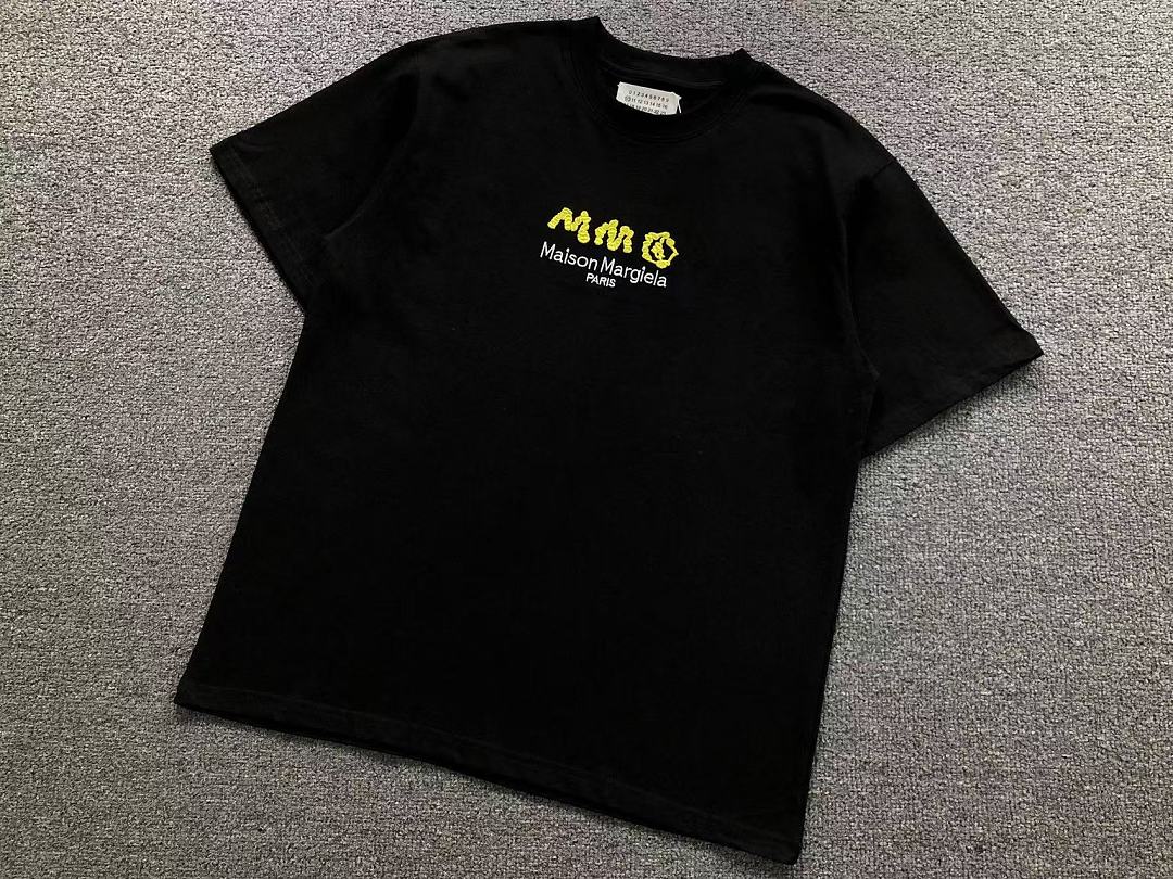 On Running 82 MAISON MARGIELA T-SHIRT 5208270586 (Im 170Cm 60Kg I Wear Size 46 In The Phot) - Image 10