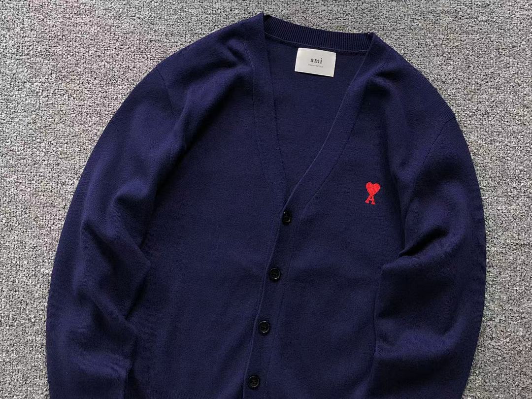 AMI 168 AMI SWEATER 21101106125 (Im 170Cm 60Kg I Wear Size M In The Phot) - Image 28