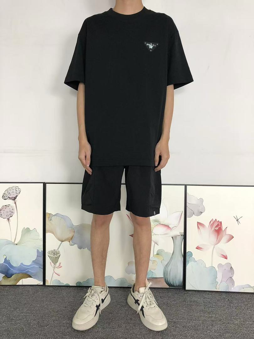 Prada 115 P⭐A⭐A T-SHIRT 3205030521 (Im 170Cm 60Kg I Wear Size L In The Phot) - Image 3