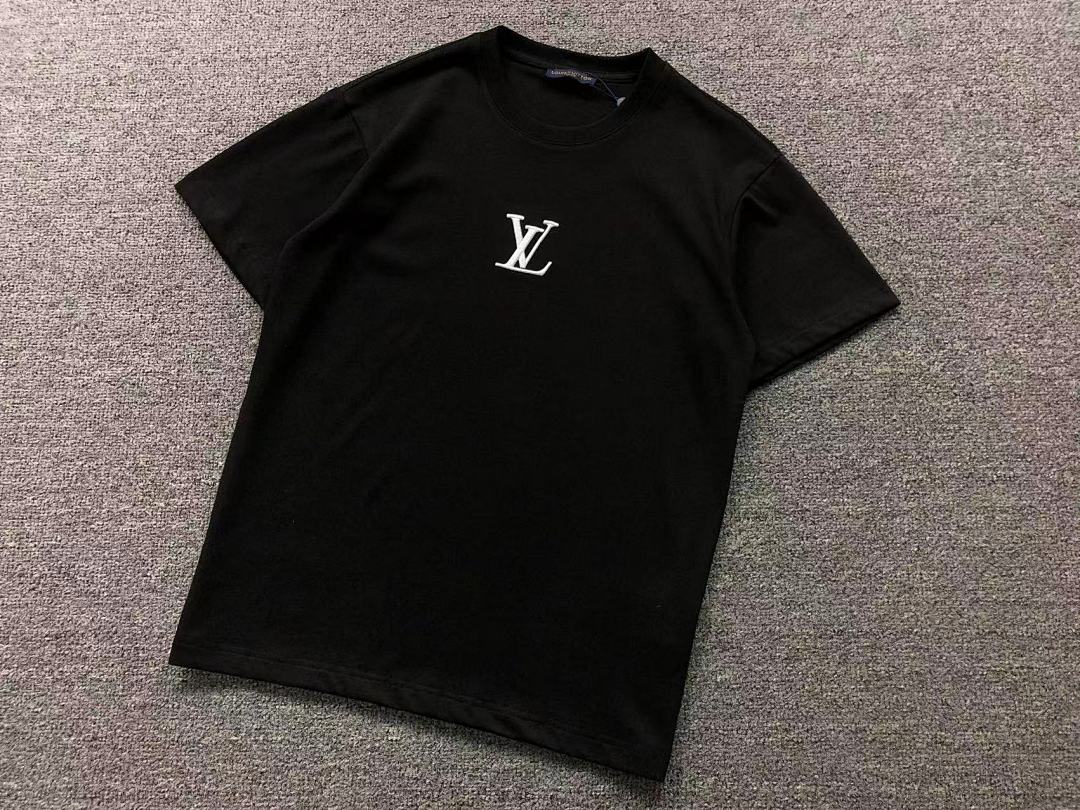 Louis Vuitton 118 L⭐ T-SHIRT 3112032421 (Im 170Cm 60Kg I Wear Size M In The Phot) - Image 10