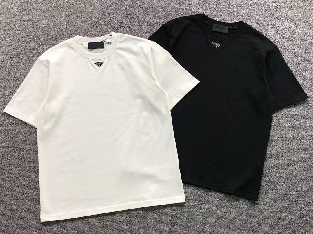 Prada 165 P⭐A⭐A T-SHIRT 2203274105 (Im 170Cm 60Kg I Wear Size M In The Phot) - Image 5