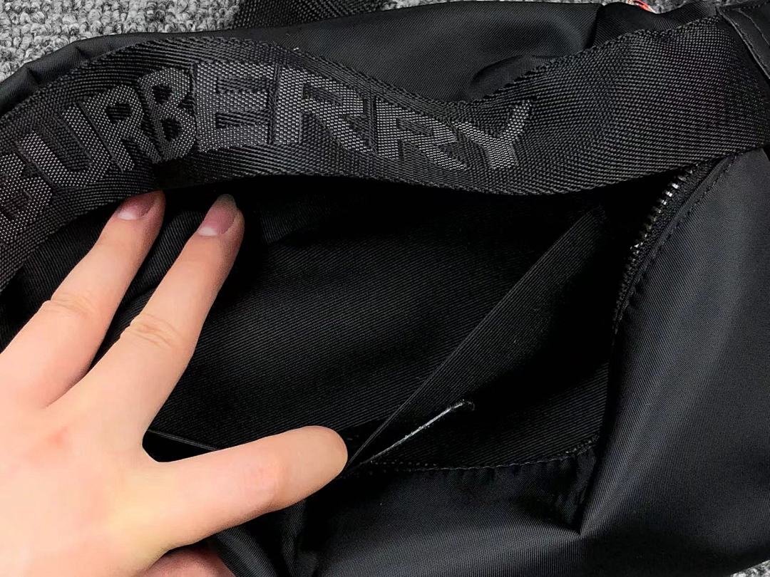 Burberry 129 B⭐R⭐E⭐RY BAG (Long 28CM* Wide 7CM* High 13CM) - Image 16