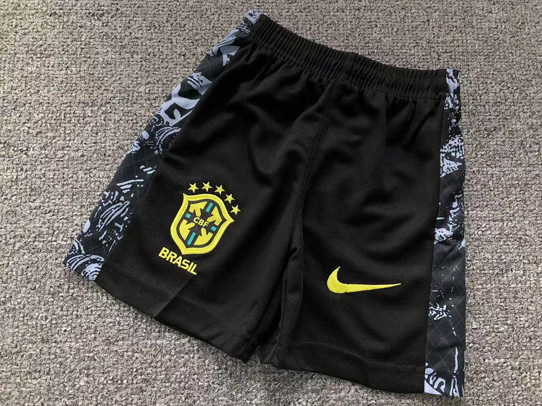 Chanel 68 FOOTBALL T-SHIRT SHORTS - Image 21