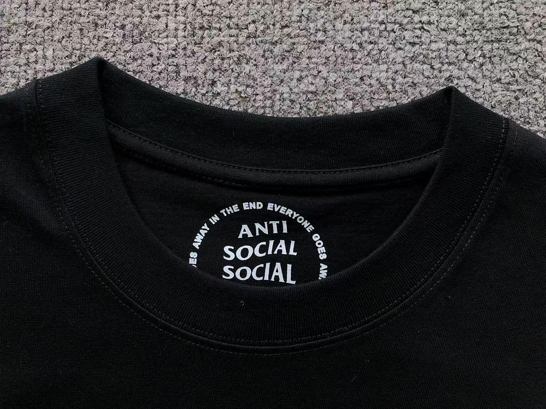 Christian Louboutin 88 ANTI SOCIAL CLUB T-SHIRT 126212002 (Im 170Cm 60Kg I Wear Size M In The Phot) - Image 18