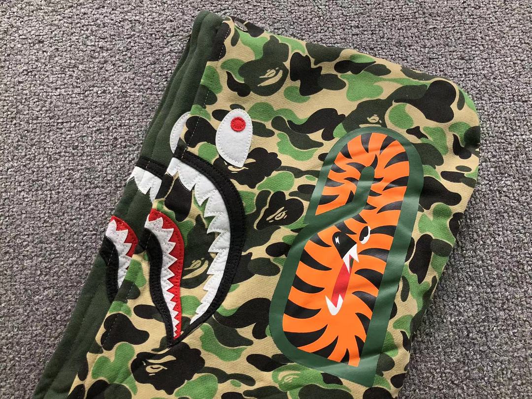 Bape 175 BAPE HOODIE 52070715158 (Im 170Cm 60Kg I Wear Size M In The Phot) - Image 51