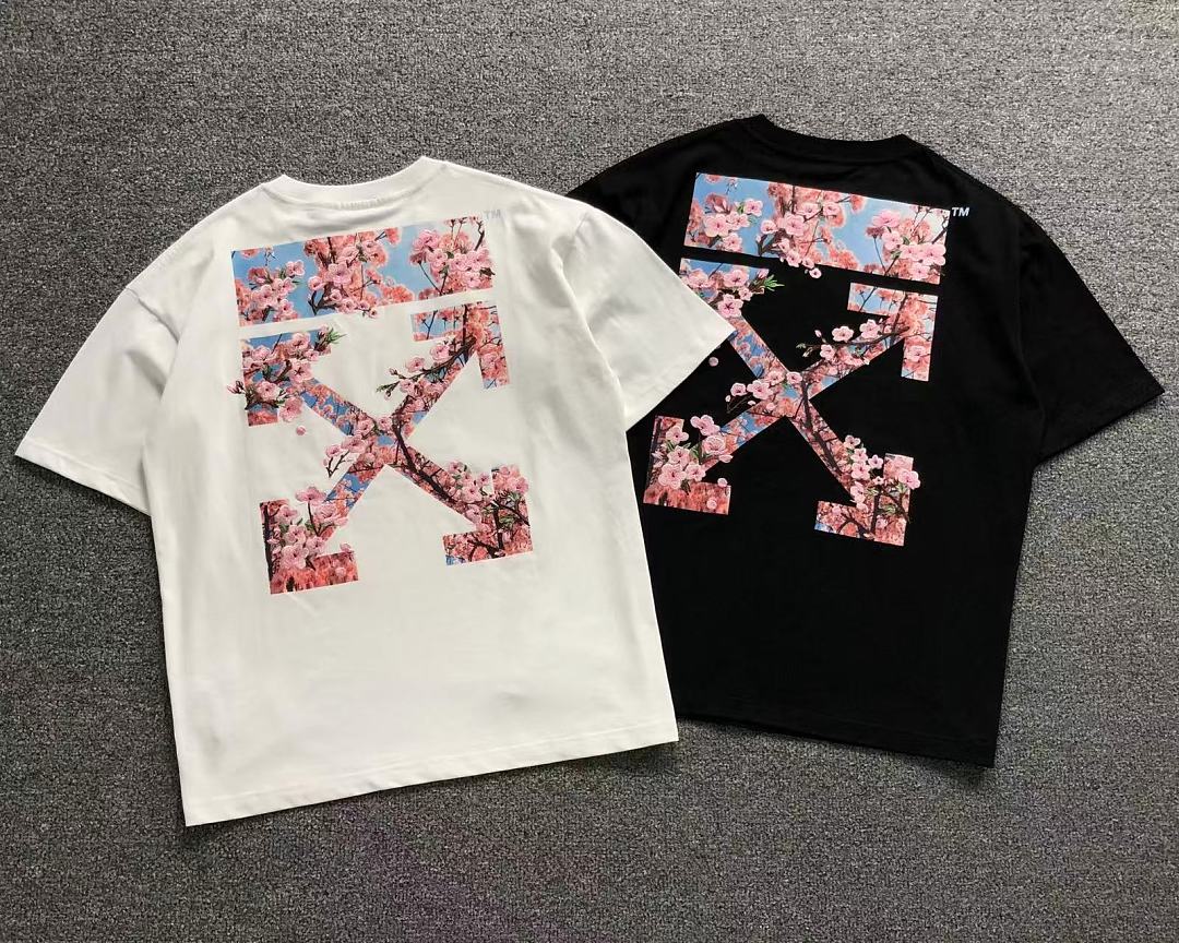 Off-White 139 OFF-WHITE T-SHIRT 5207041019 (Im 170Cm 60Kg I Wear Size M In The Phot) - Image 5