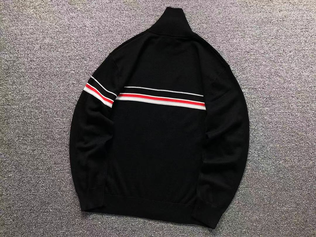 Versace 258 V⭐⭐SA⭐E SWEATER 3209041021 (Im 170Cm 60Kg I Wear Size M In The Phot) - Image 9