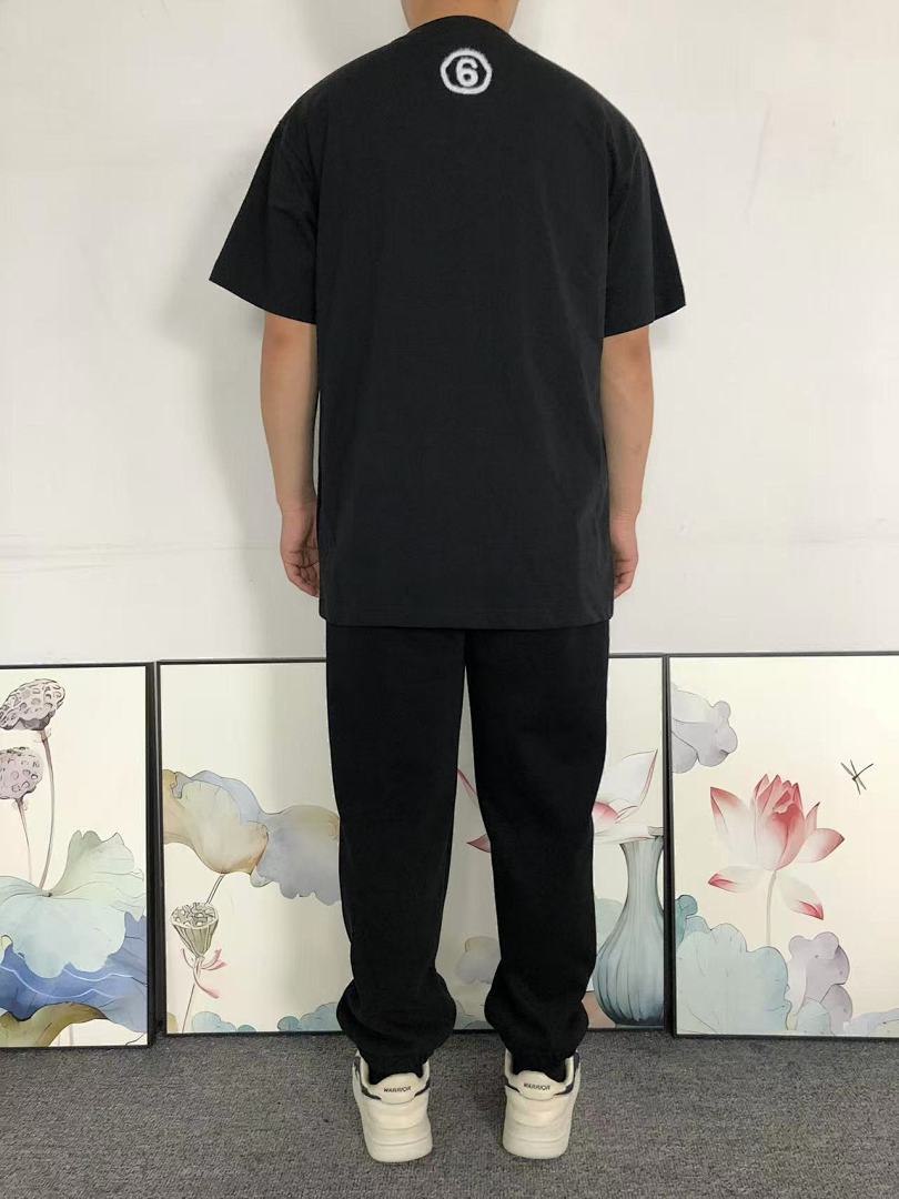 On Running 118 MAISON MARGIELA T-SHIRT 11122006137 (Im 170Cm 60Kg I Wear Size M In The Phot) - Image 4
