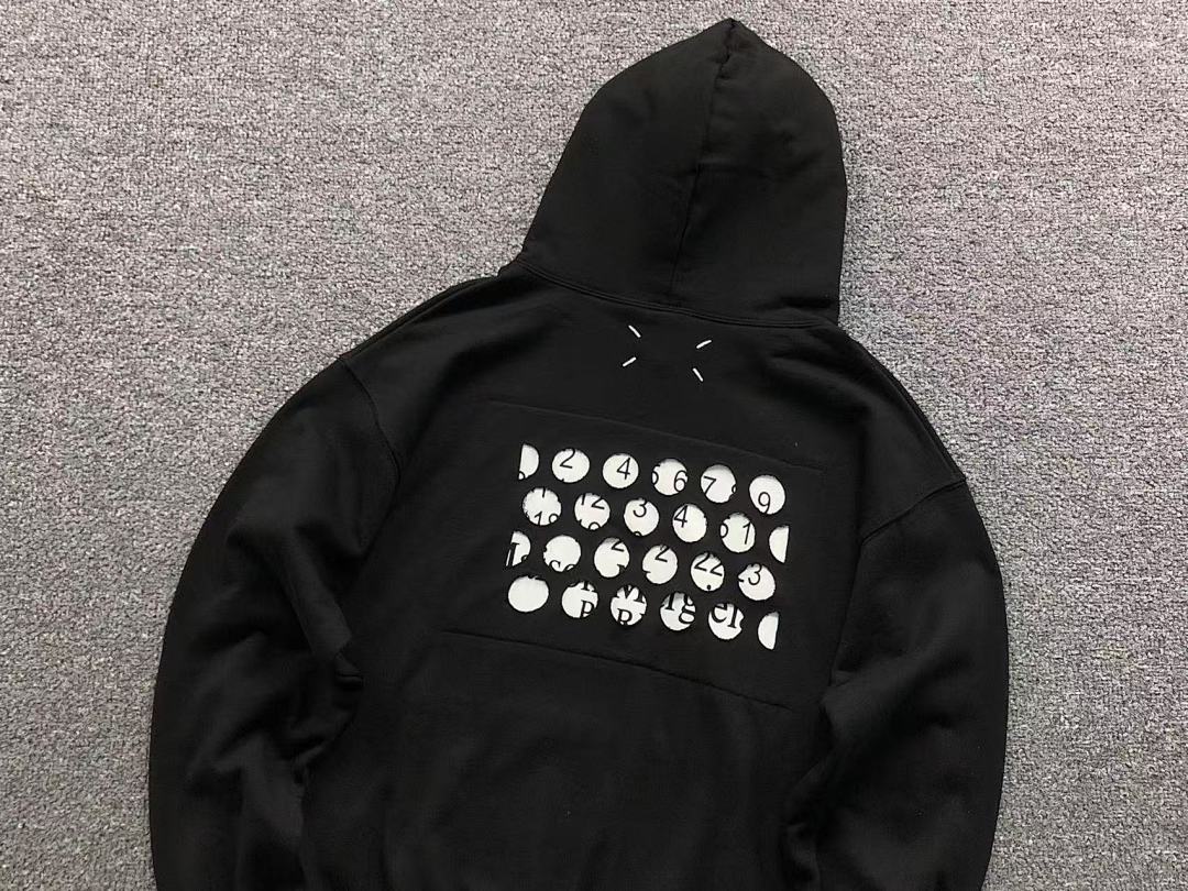 On Running 138 MAISON MARGIELA HOODIE 521714162 (Im 170Cm 60Kg I Wear Size 44 In The Phot) - Image 7