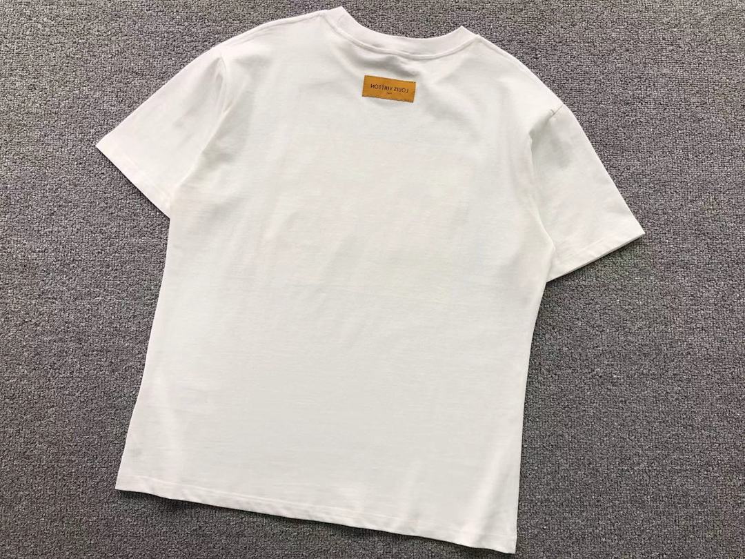 Louis Vuitton 126 L⭐ T-SHIRT 214011436 (Im 170Cm 60Kg I Wear Size S In The Phot) - Image 11