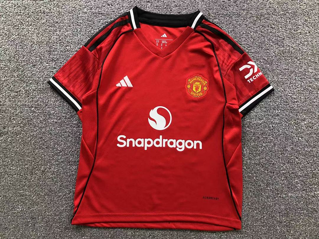 Chanel 75 FOOTBALL CHILD SHORTS T-SHIRT - Image 6