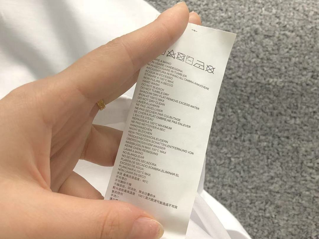 On Running 88 MAISON MARGIELA T-SHIRT 5212434162 (Im 170Cm 60Kg I Wear Size S In The Phot) - Image 17