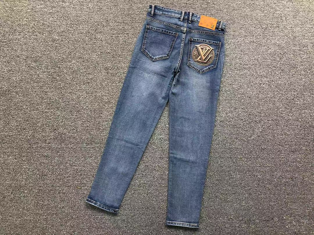 Louis Vuitton 188 L⭐ TROUSERS 504103517 (Im 170Cm 60Kg I Wear Size 28 In The Phot) - Image 6