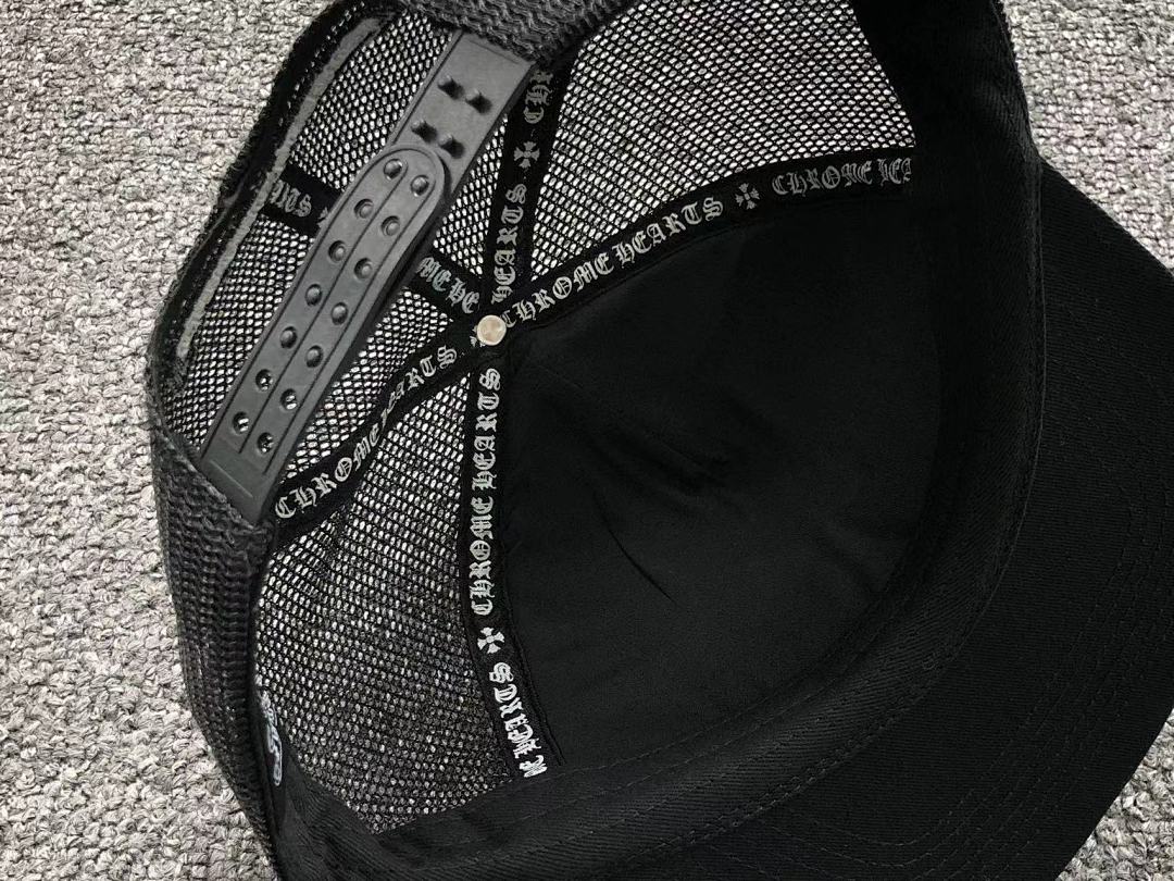 Comme des Garcons 68 C⭐⭐OME HE⭐⭐TS - Image 11