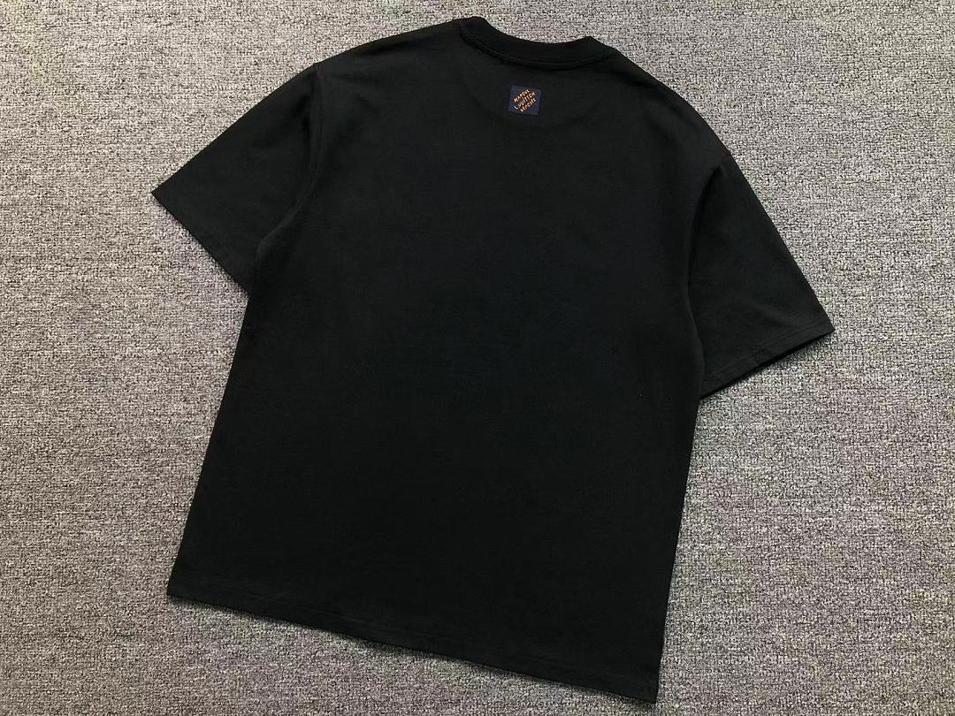 Louis Vuitton 158 L⭐ T-SHIRT 22042026125 (Im 170Cm 60Kg I Wear Size M In The Phot) - Image 16