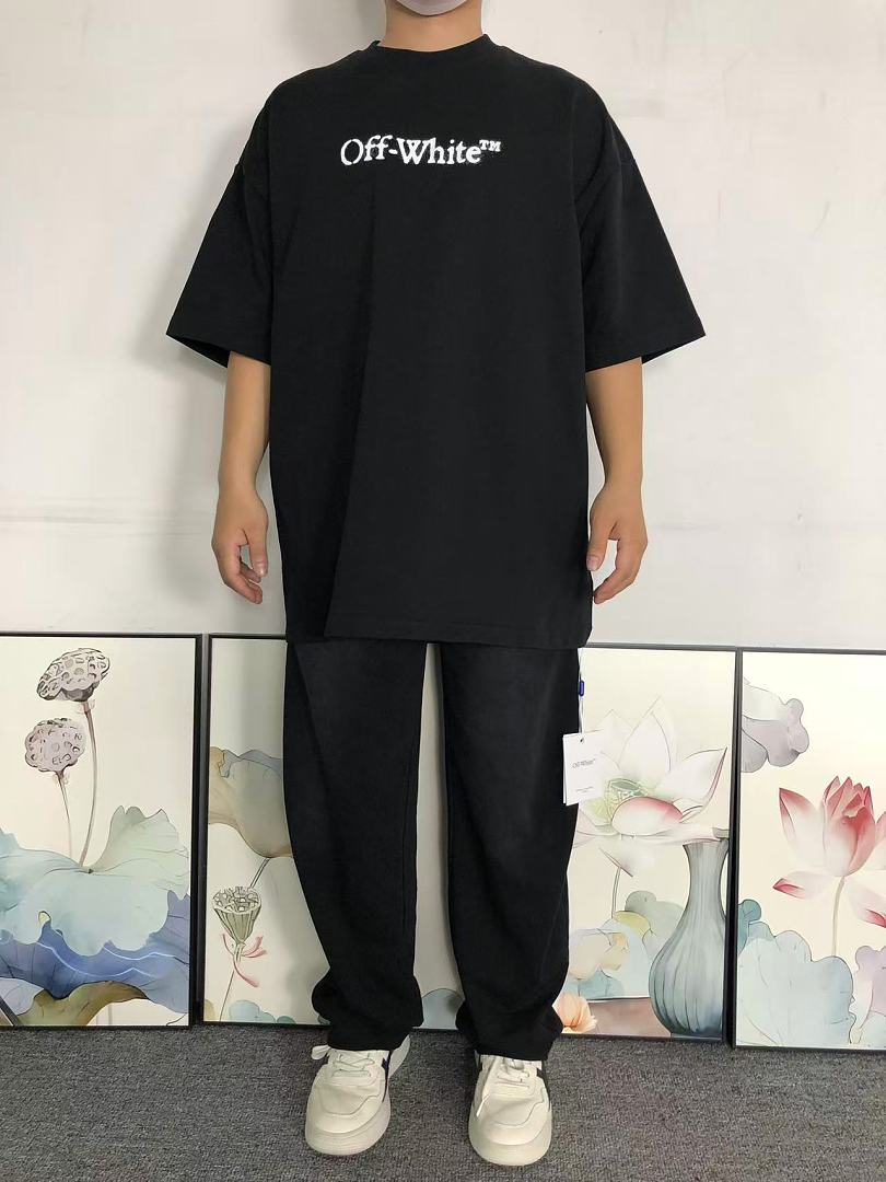 Off-White 118 OFF-WHITE T-SHIRT 42051426165 (Im 170Cm 60Kg I Wear Size M In The Phot) - Image 3