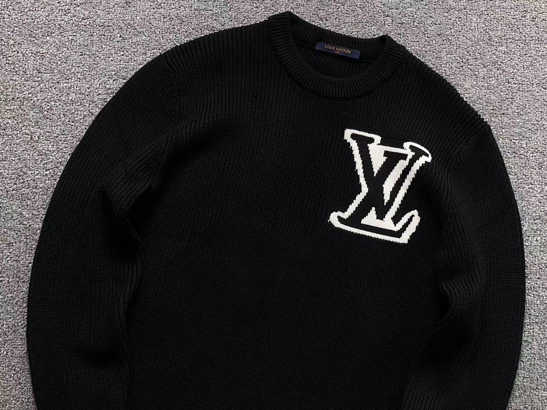 Louis Vuitton 185 L⭐ SWEATER 4112821156 (Im 170Cm 60Kg I Wear Size S In The Phot) - Image 9