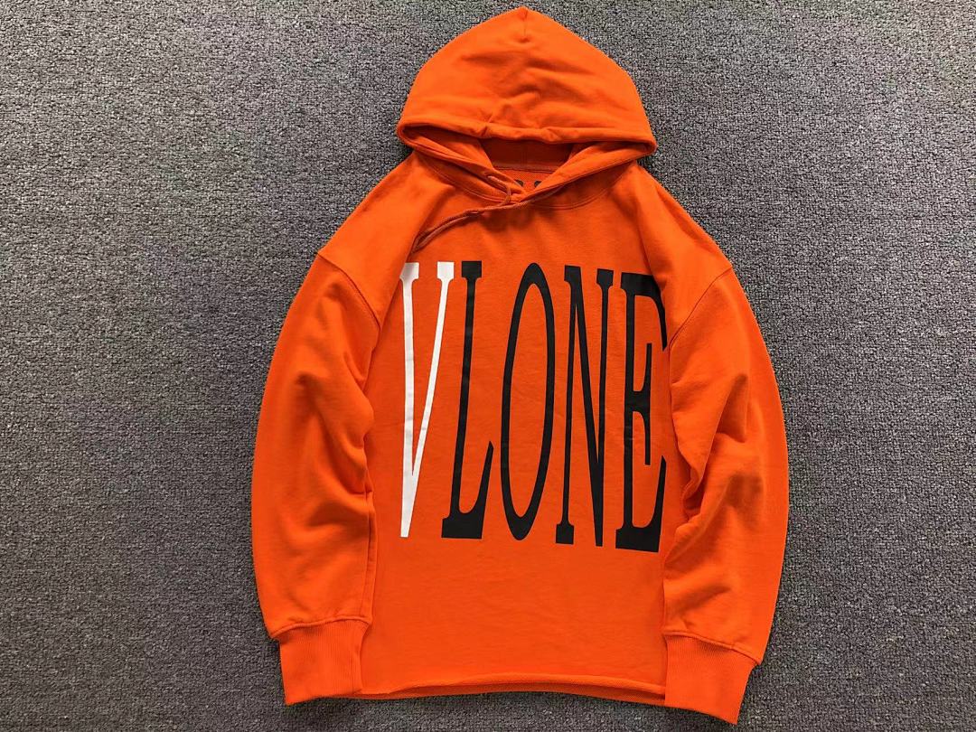 On Running 118 VLONE HOODIE 510113891 (Im 170Cm 60Kg I Wear Size S In The Phot) - Image 5