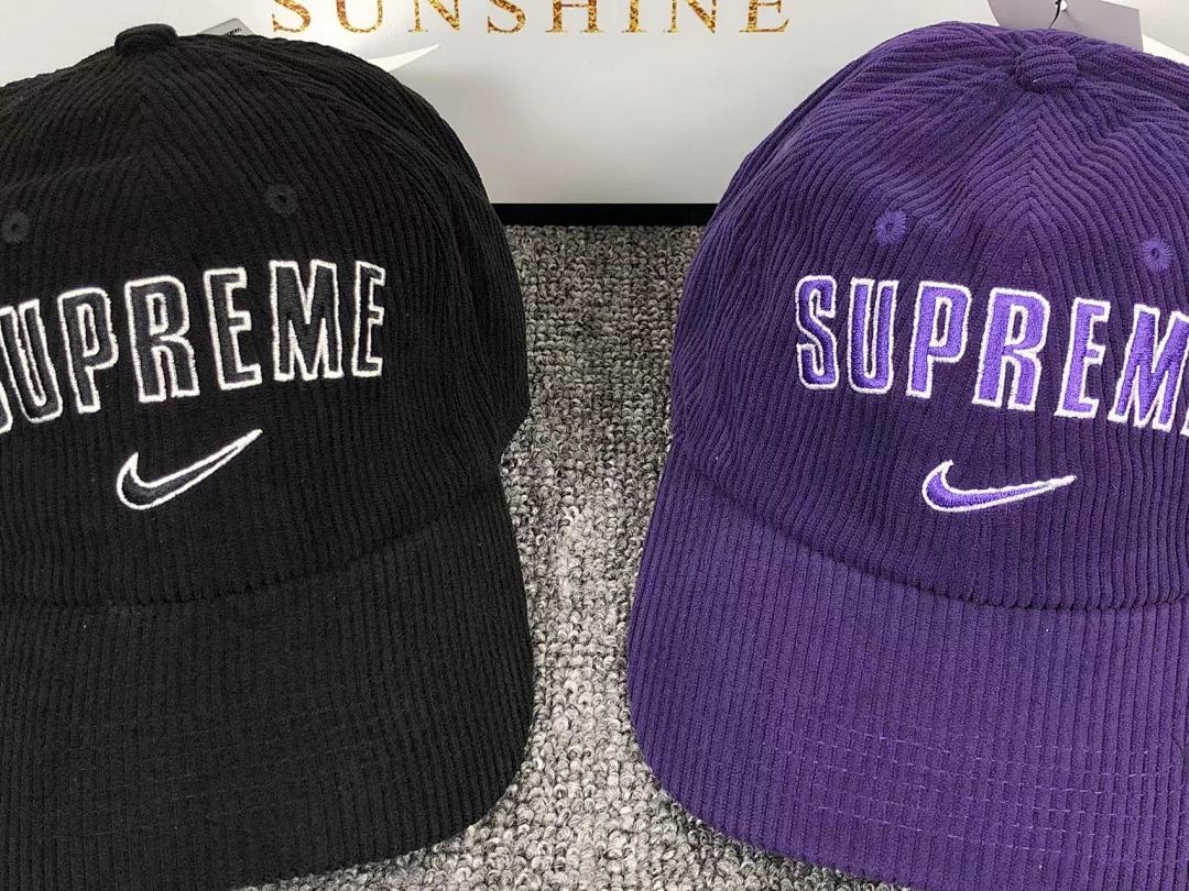 Nike 65 N⭐K⭐ SUPREME - Image 3