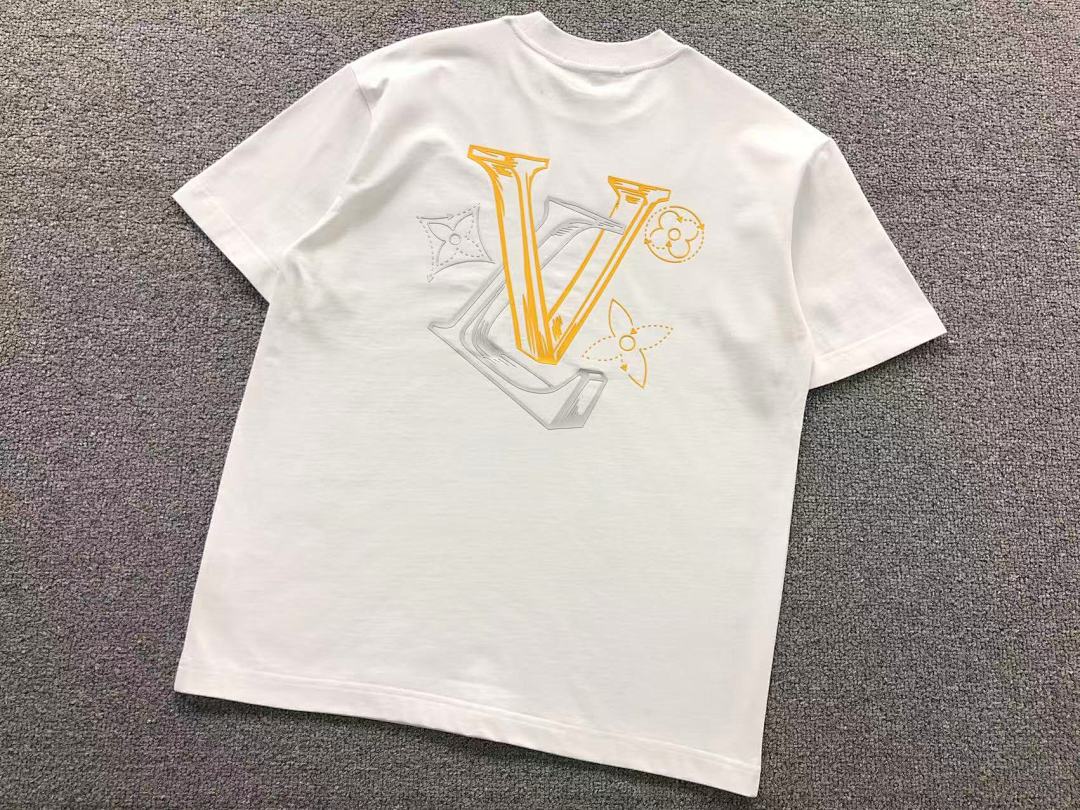 Louis Vuitton 118 L⭐ T-SHIRT 5111401147 (Im 170Cm 60Kg I Wear Size M In The Phot) - Image 7