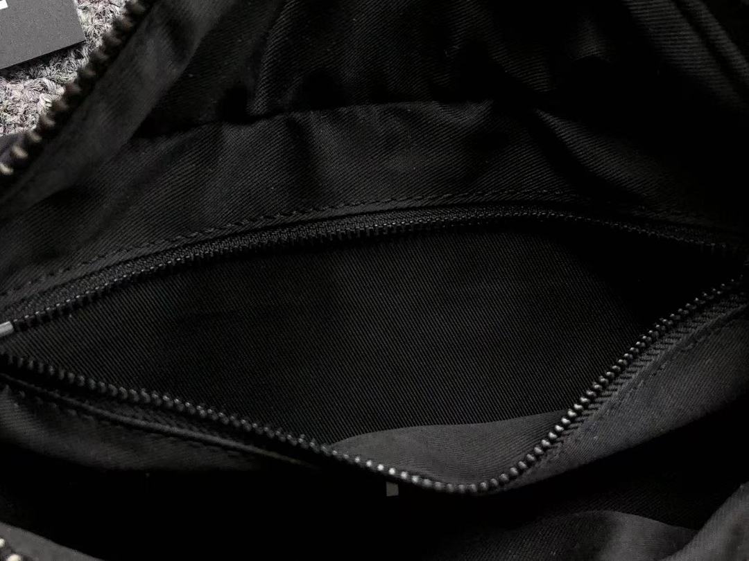 Y-3 218 Y-3 BAG 4106190475 (Long 31CM* Wide 7CM* High 17CM) - Image 9