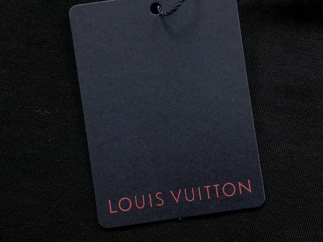 Louis Vuitton 88 L⭐ T-SHIRT 1110050732 (Im 170Cm 60Kg I Wear Size L In The Phot) - Image 24