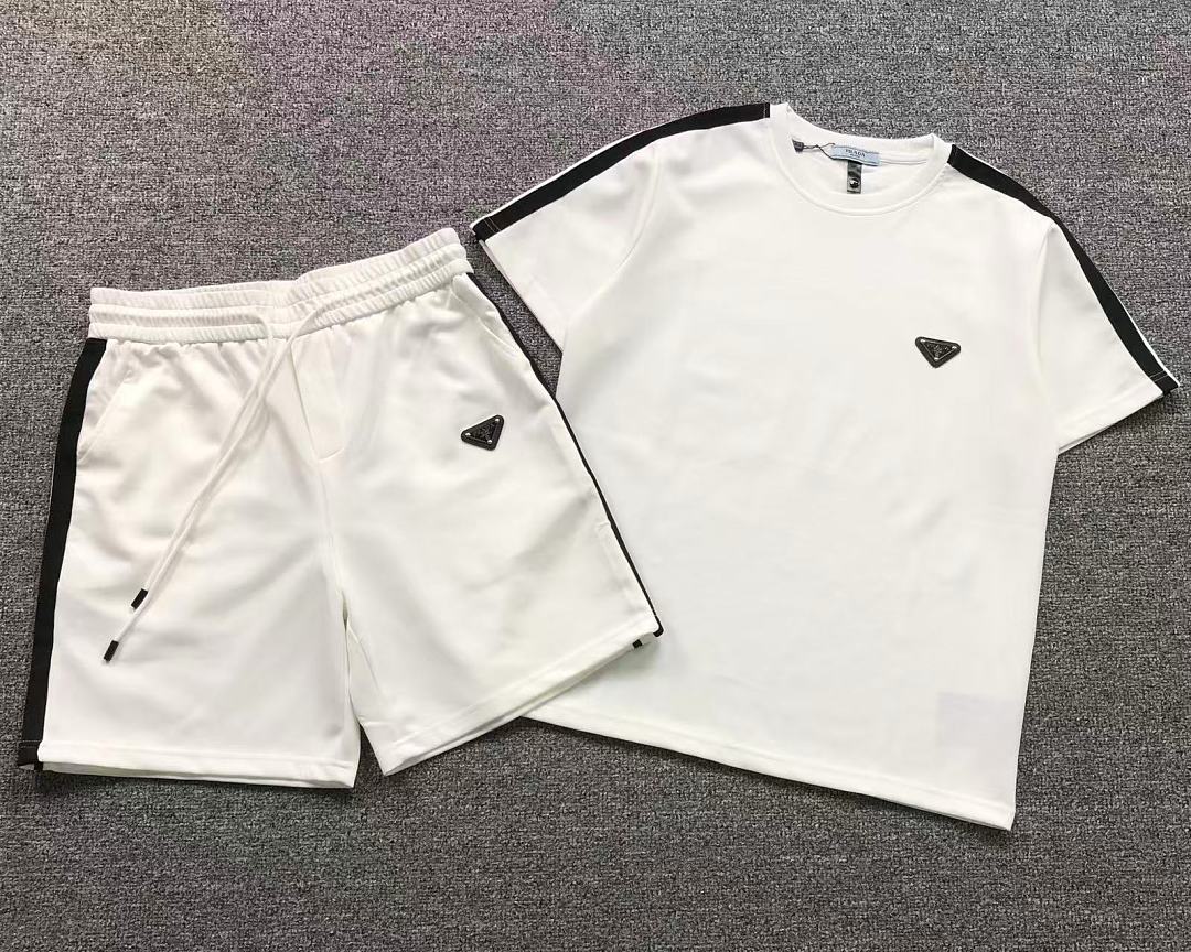 Prada 218 P⭐A⭐A T-SHIRT - Image 4