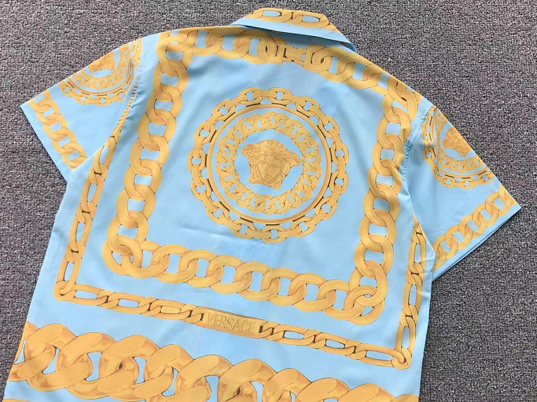 Versace SHORTS 95 V⭐⭐SA⭐E SHIRT - Image 10