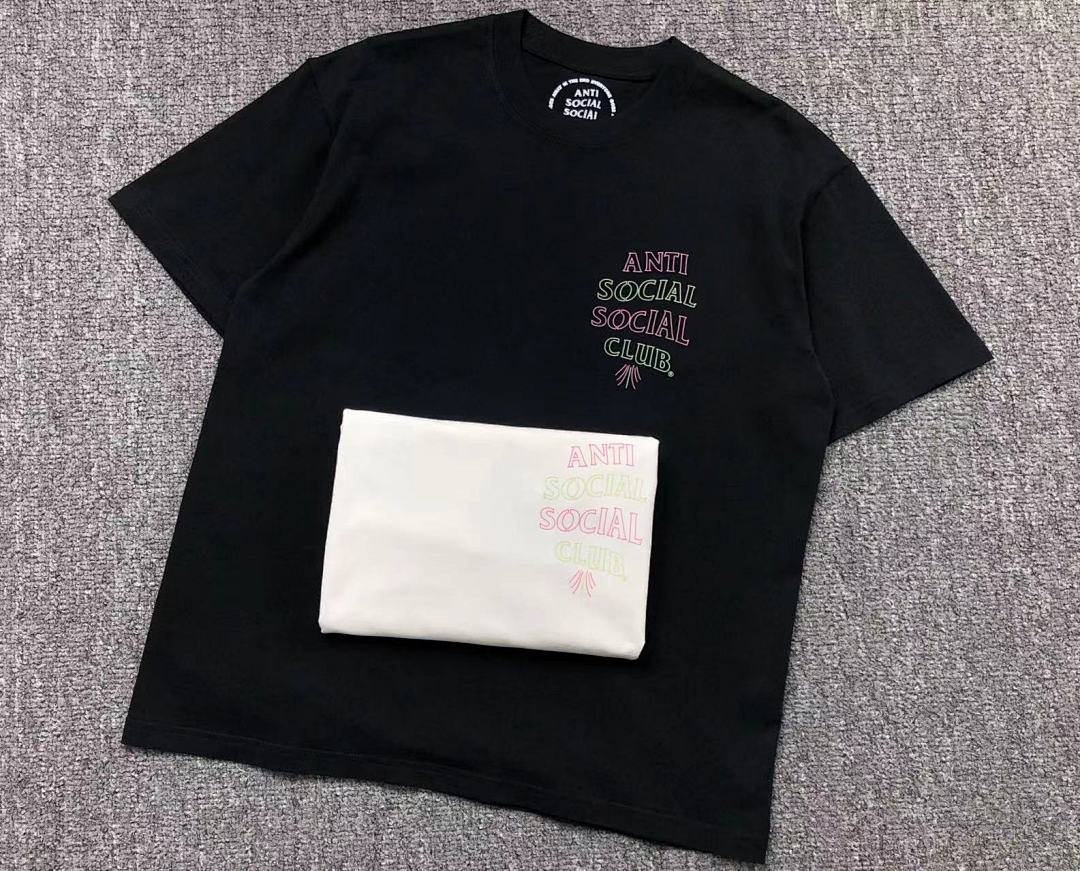 Christian Louboutin 85 ANTI SOCIAL CLUB T-SHIRT - Image 14