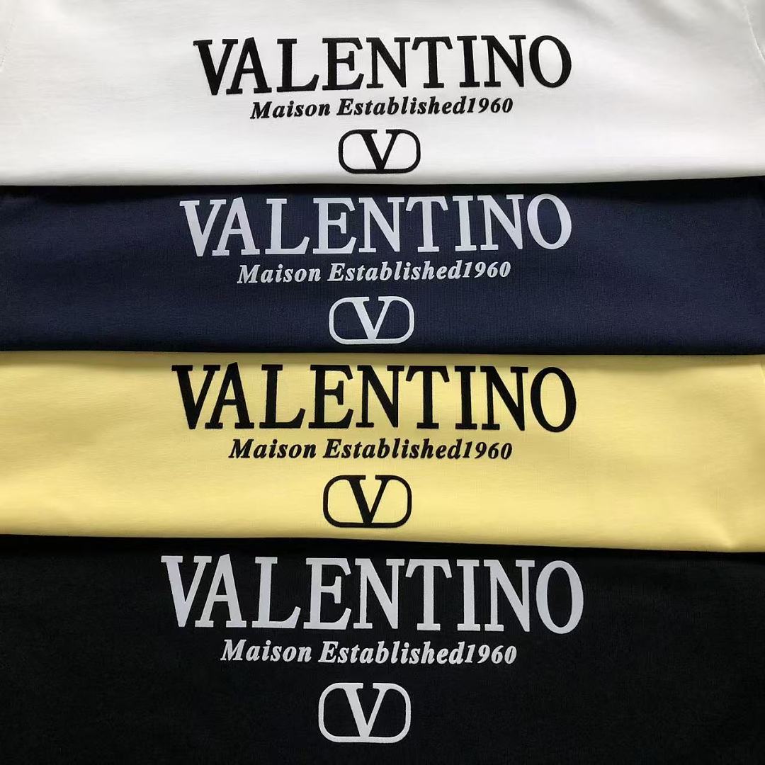 Valentino 115 VALENTINO T-SHIRT 5241605147 (Im 170Cm 60Kg I Wear Size M In The Phot) - Image 16