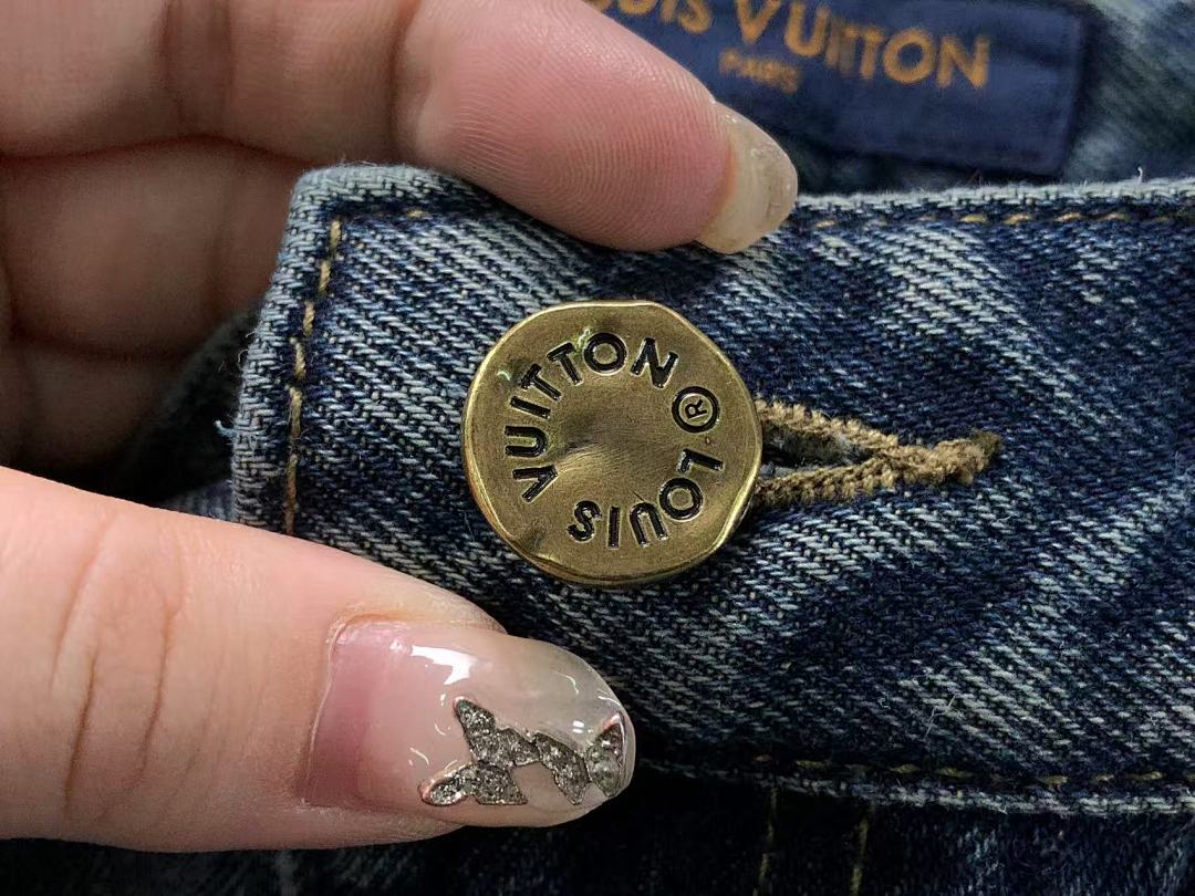Louis Vuitton 245 L⭐ - Image 20