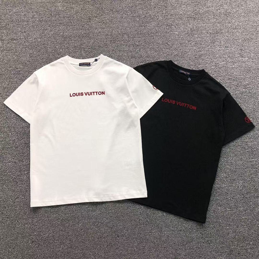Louis Vuitton 108 L⭐ T-SHIRT 41062619126 (Im 170Cm 60Kg I Wear Size XS In The Phot)