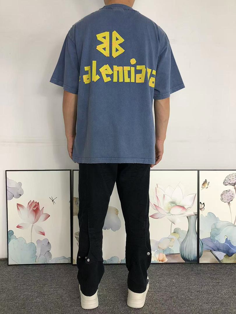Balenciaga 138 B⭐L⭐⭐⭐IA⭐A T-SHIRT 41060602077 (Im 170Cm 60Kg I Wear Size XS In The Phot) - Image 4